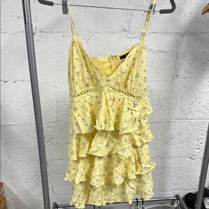 Forever 21 Light Yellow Floral Dress Summer Mini Ruffle Dress - Medium
